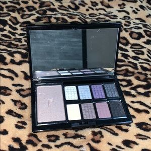 Eyeshadow Palette